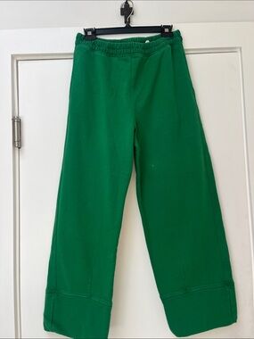 THE GREAT. Women’s Green Wide-Leg Sweatpants with Elastic Waist. Size 1